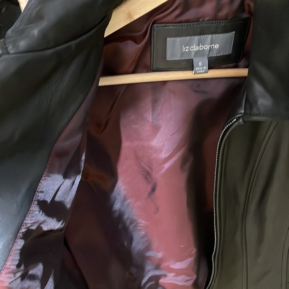 BLACK LEATHER JACKET NWT by Liz Claiborne - Picture 7 of 8